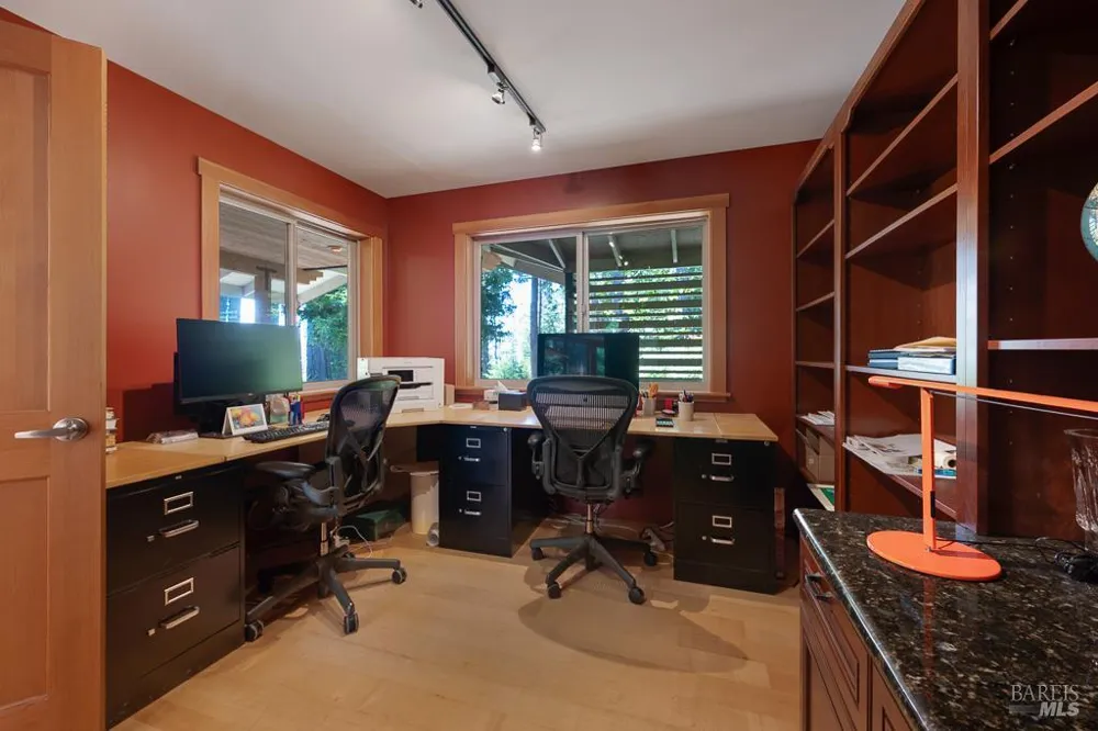 21995 Ansel Court Jenner, CA 95450