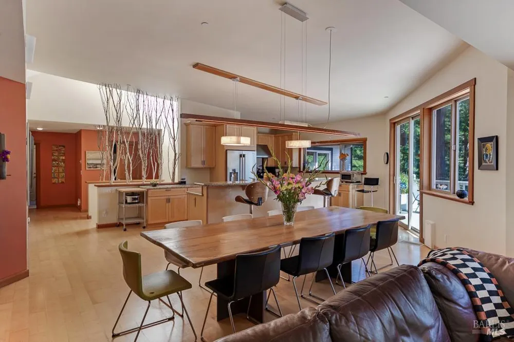 21995 Ansel Court Jenner, CA 95450