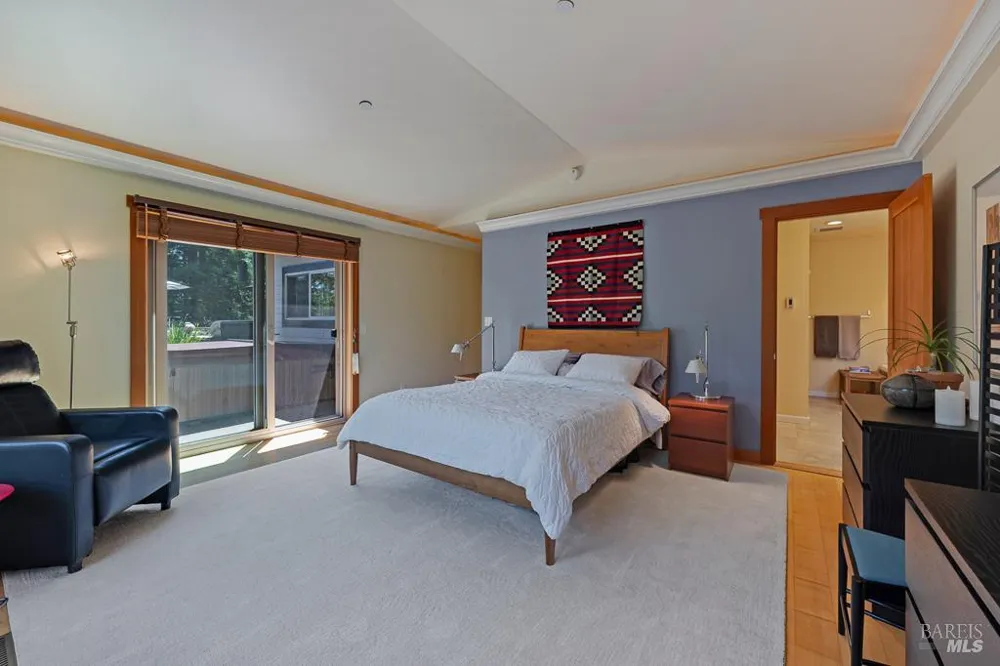 21995 Ansel Court Jenner, CA 95450