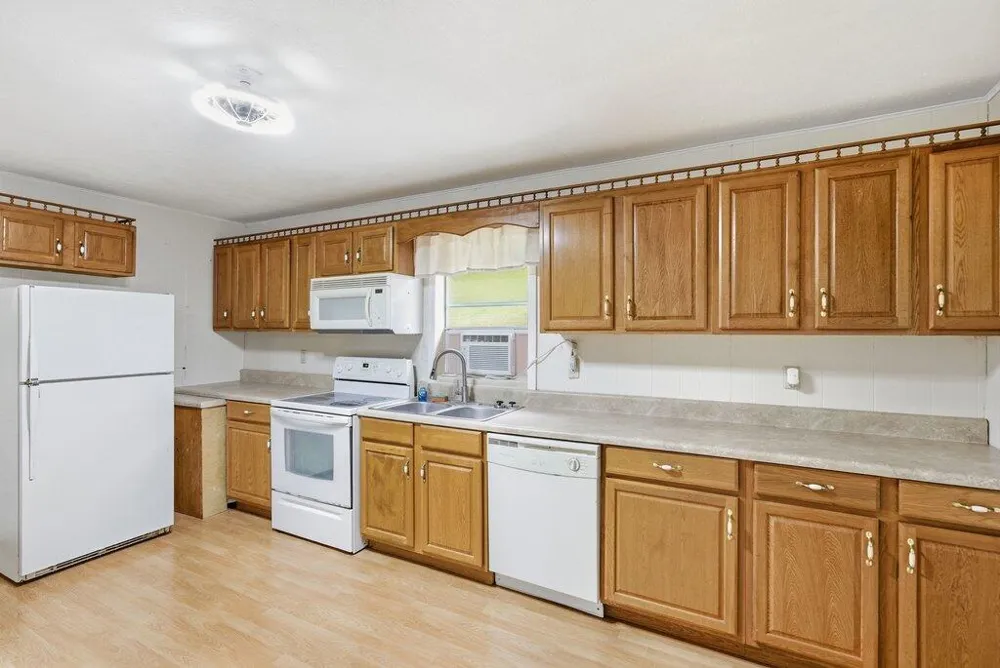 5780 Toestring Valley Road Spring City, TN 37381