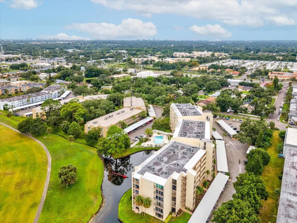 225 COUNTRY CLUB DRIVE #1604 Largo, FL 33771