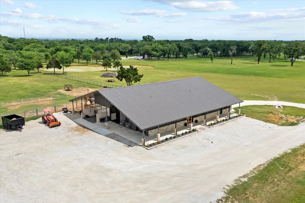 10701 Osburn Road Pilot Point, TX 76258