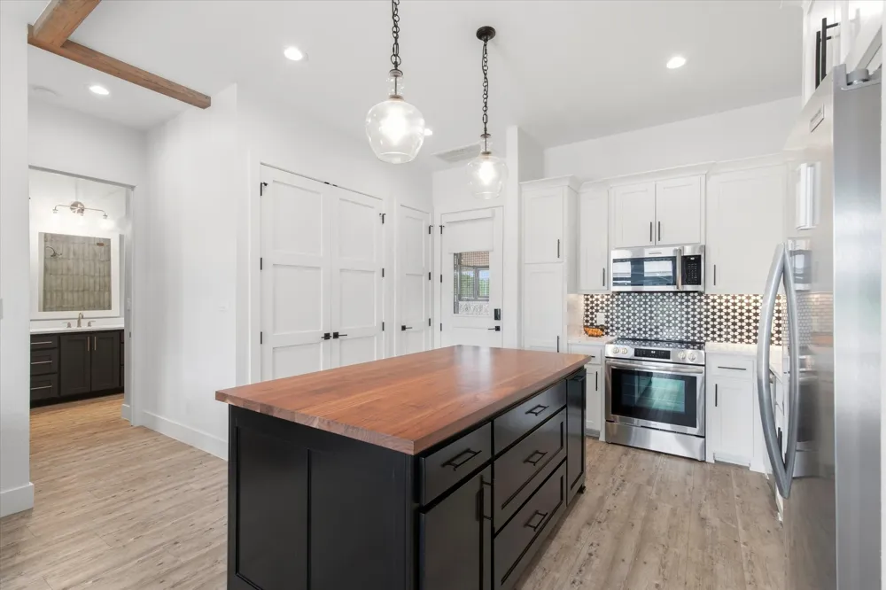 10701 Osburn Road Pilot Point, TX 76258