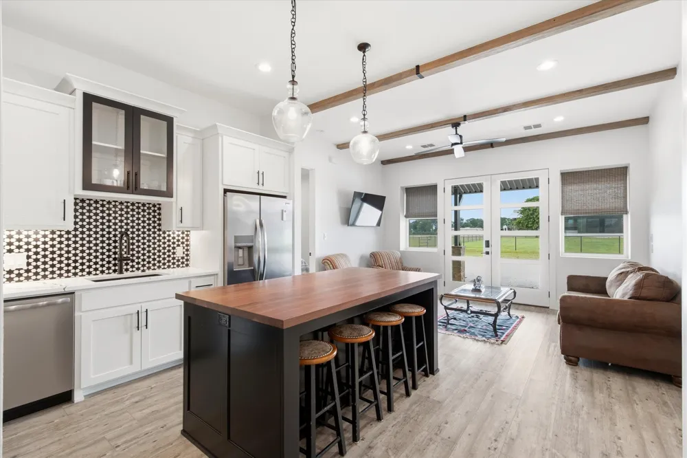 10701 Osburn Road Pilot Point, TX 76258