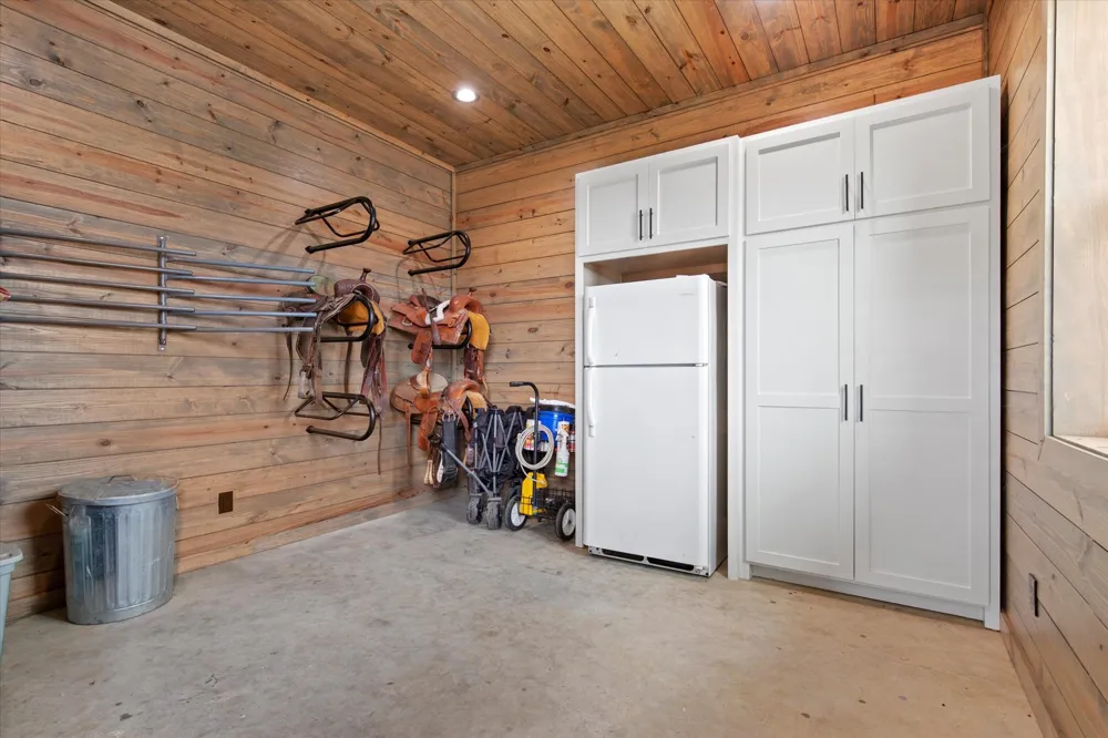 10701 Osburn Road Pilot Point, TX 76258