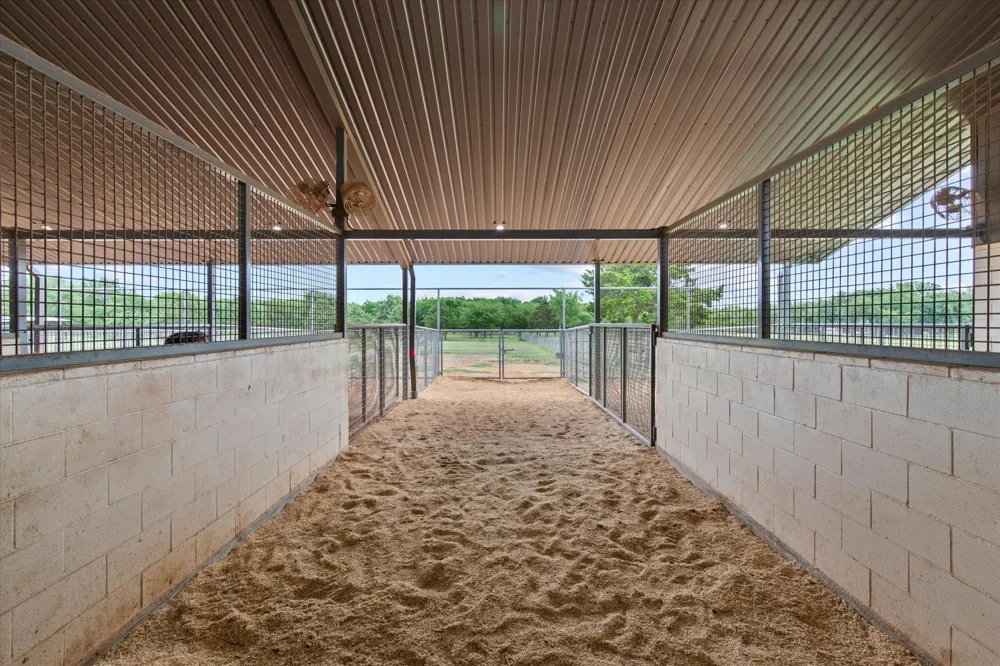 10701 Osburn Road Pilot Point, TX 76258