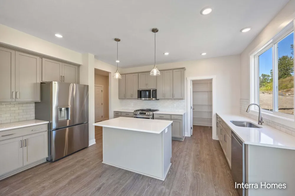 5937 Valley Point Drive SE Caledonia, MI 49316