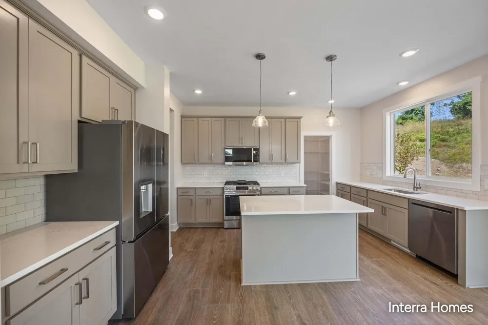 5937 Valley Point Drive SE Caledonia, MI 49316