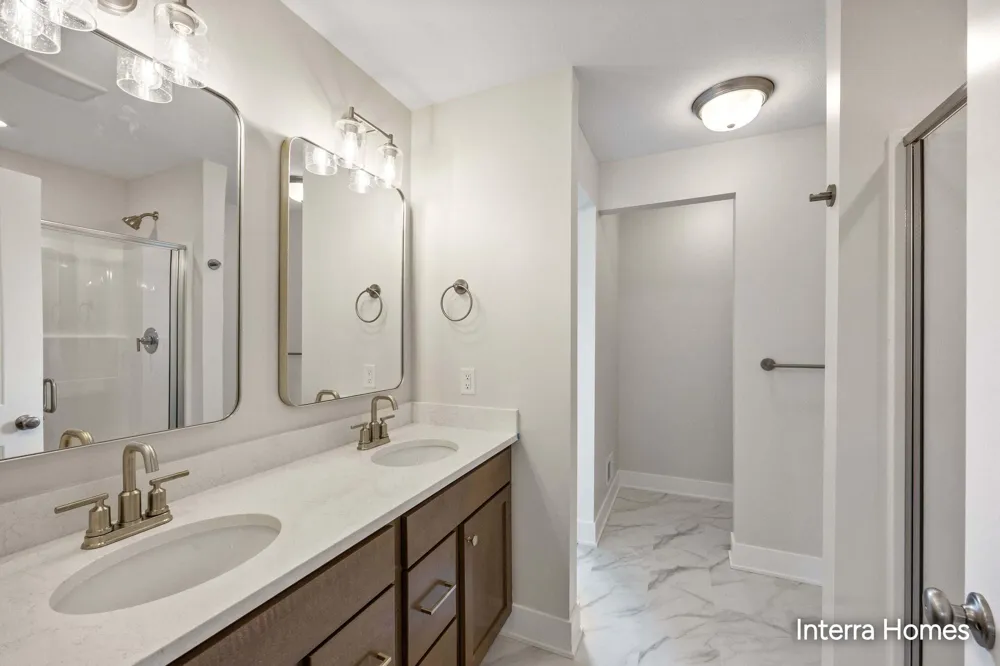 5937 Valley Point Drive SE Caledonia, MI 49316