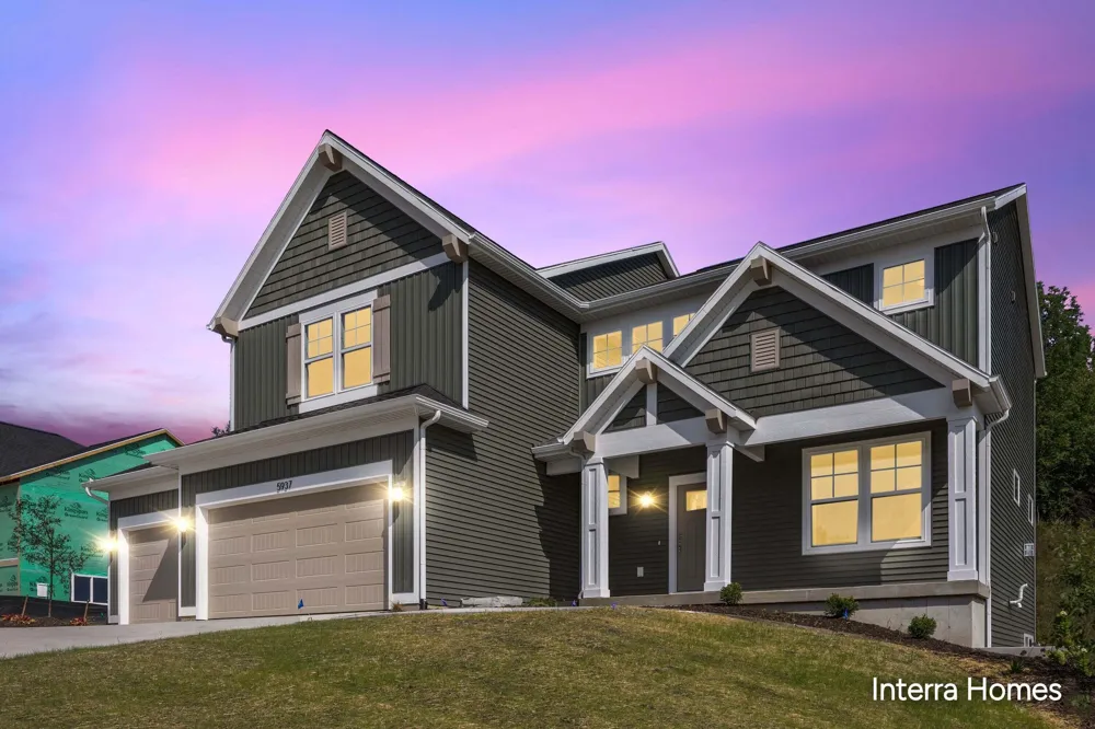 5937 Valley Point Drive SE Caledonia, MI 49316