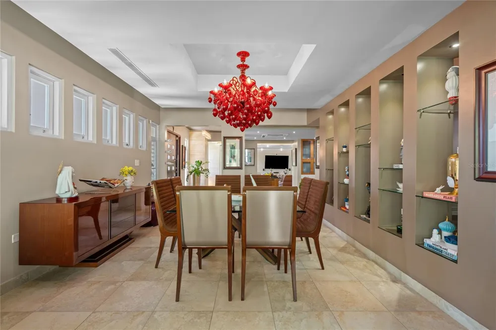 A31 COLINAS DE PARKVILLE STREET Guaynabo, PR 00969