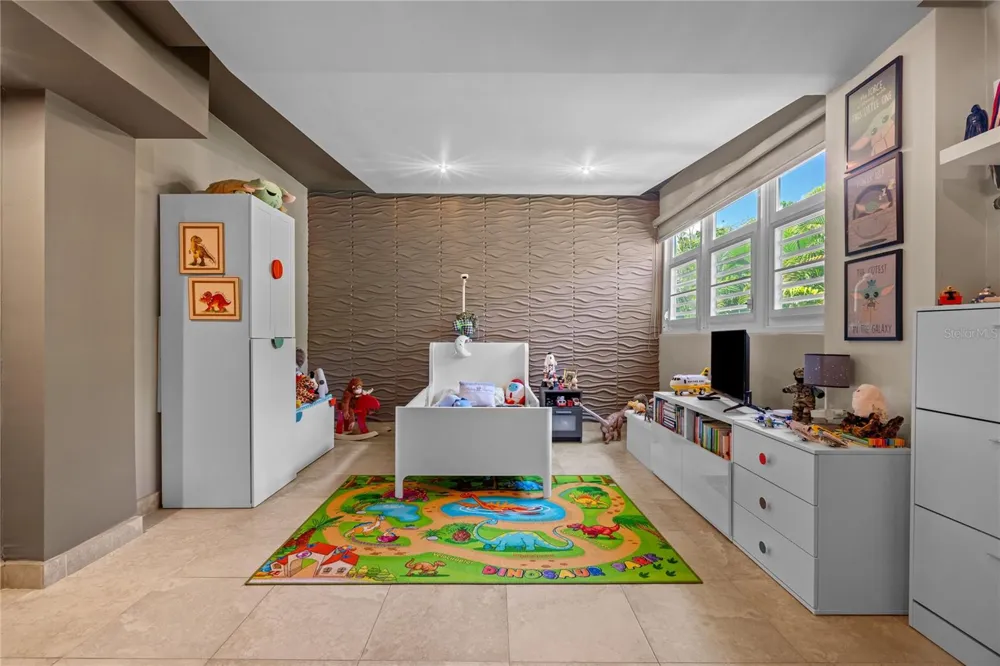 A31 COLINAS DE PARKVILLE STREET Guaynabo, PR 00969