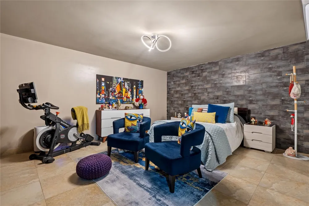 A31 COLINAS DE PARKVILLE STREET Guaynabo, PR 00969