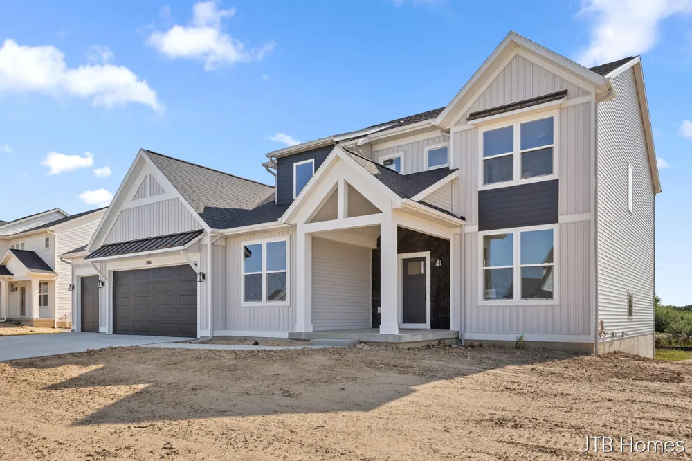 7106 Kettle Dale Avenue SE Alto, MI 49302
