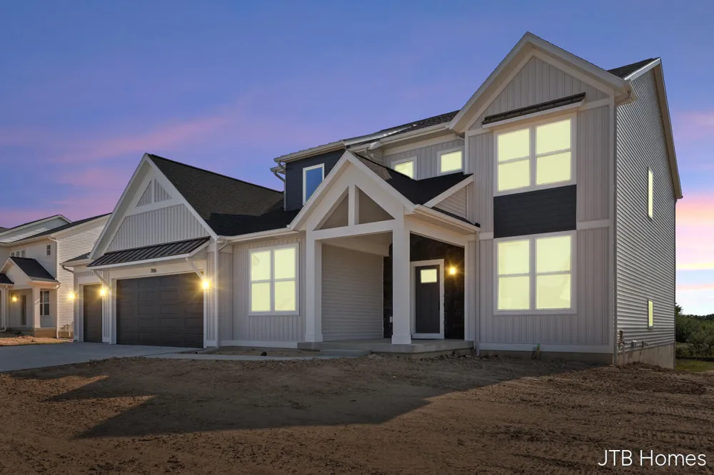 7106 Kettle Dale Avenue SE Alto, MI 49302
