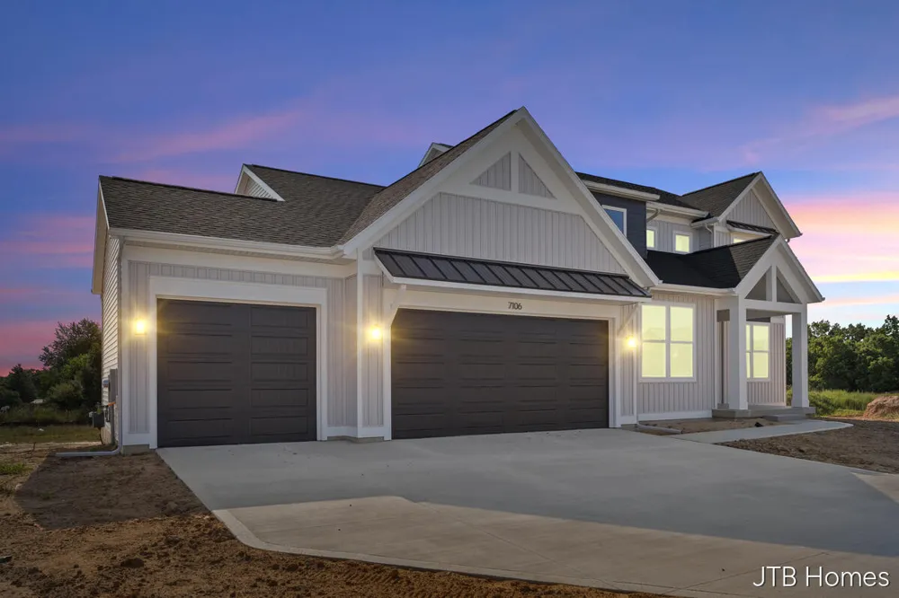 7106 Kettle Dale Avenue SE Alto, MI 49302