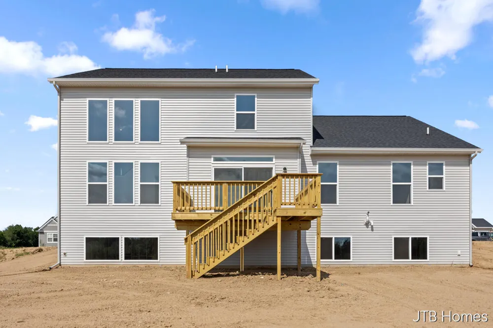 7106 Kettle Dale Avenue SE Alto, MI 49302