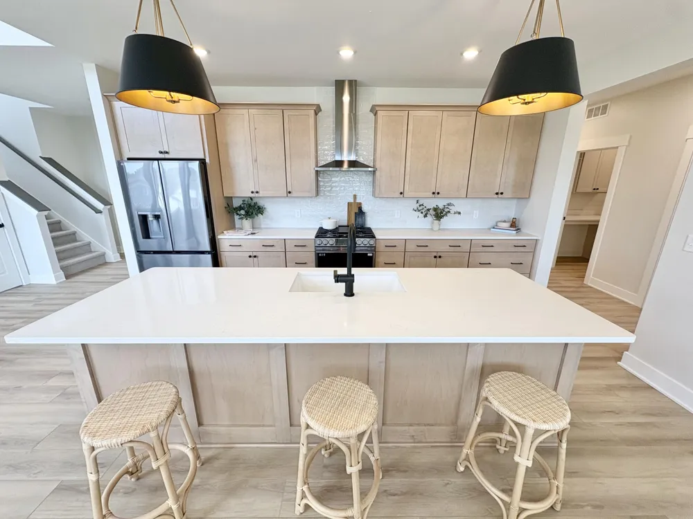 7106 Kettle Dale Avenue SE Alto, MI 49302