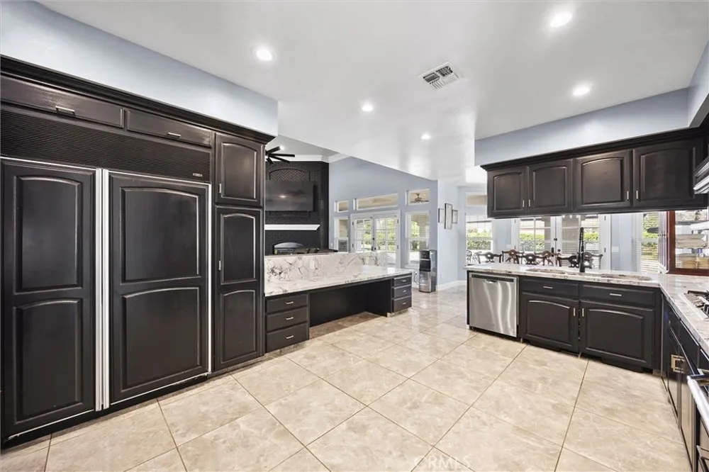 311 Saba Bakersfield, CA 93314