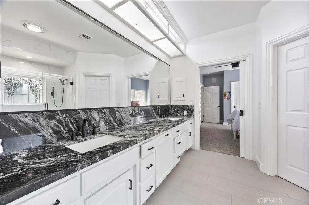 311 Saba Bakersfield, CA 93314