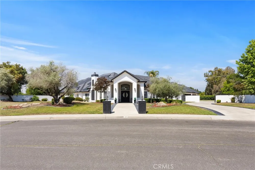311 Saba Bakersfield, CA 93314