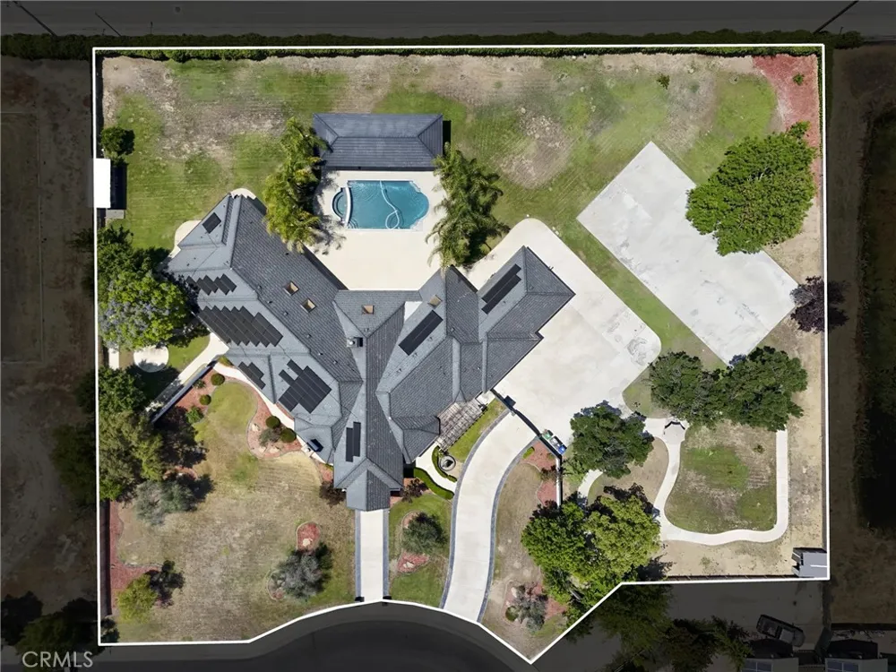 311 Saba Bakersfield, CA 93314