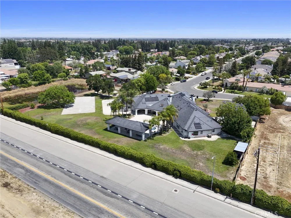 311 Saba Bakersfield, CA 93314