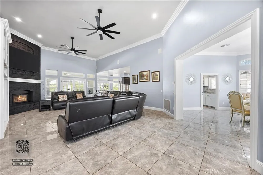 311 Saba Bakersfield, CA 93314