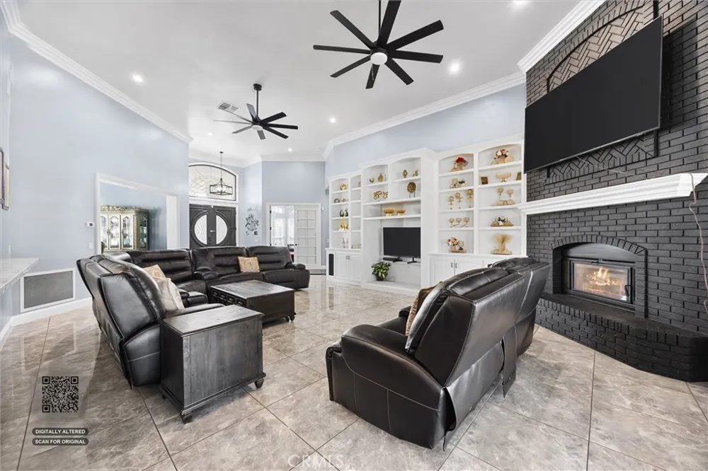 311 Saba Bakersfield, CA 93314