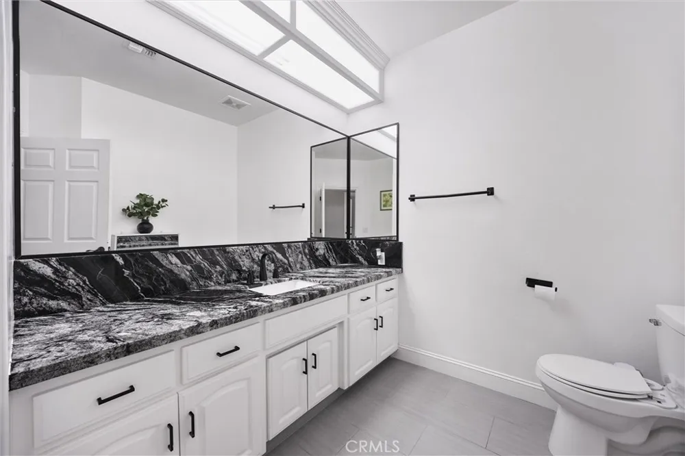 311 Saba Bakersfield, CA 93314