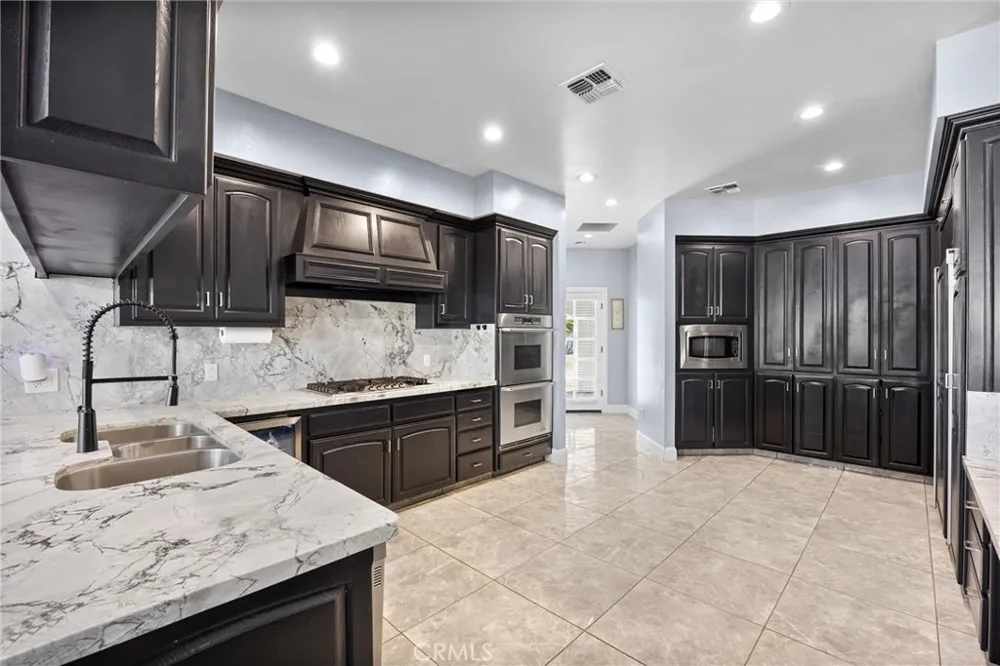 311 Saba Bakersfield, CA 93314