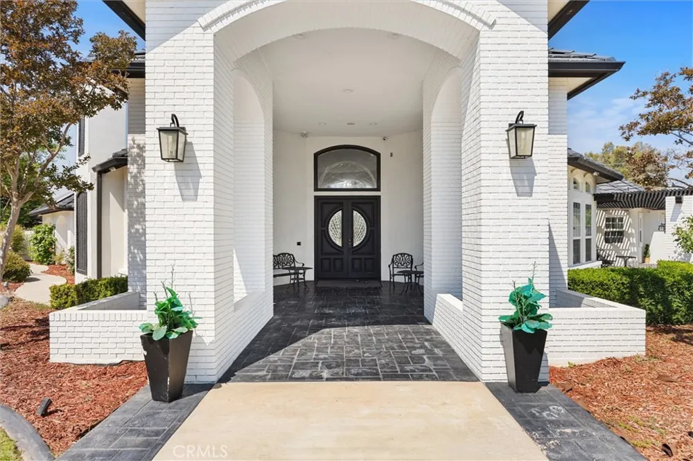 311 Saba Bakersfield, CA 93314