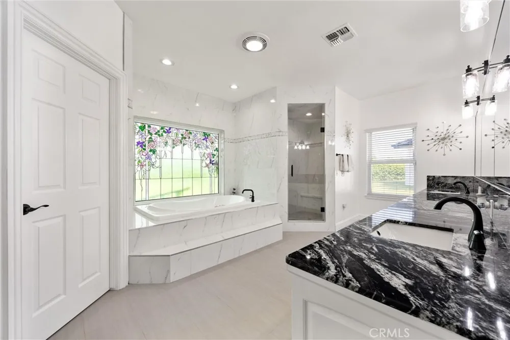 311 Saba Bakersfield, CA 93314