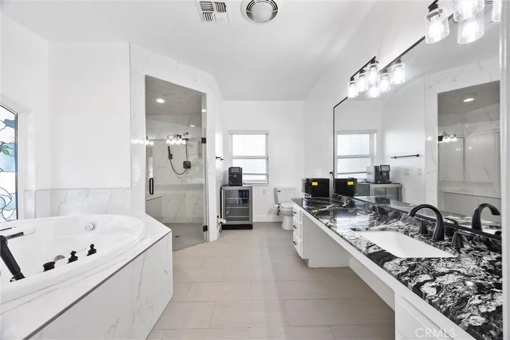 311 Saba Bakersfield, CA 93314