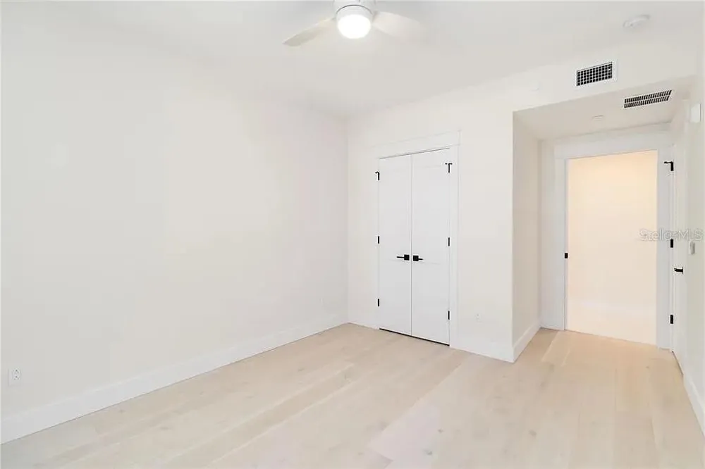 280 HIDDEN BAY DRIVE #302 Osprey, FL 34229