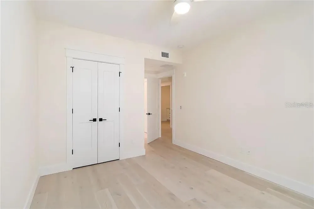 280 HIDDEN BAY DRIVE #302 Osprey, FL 34229