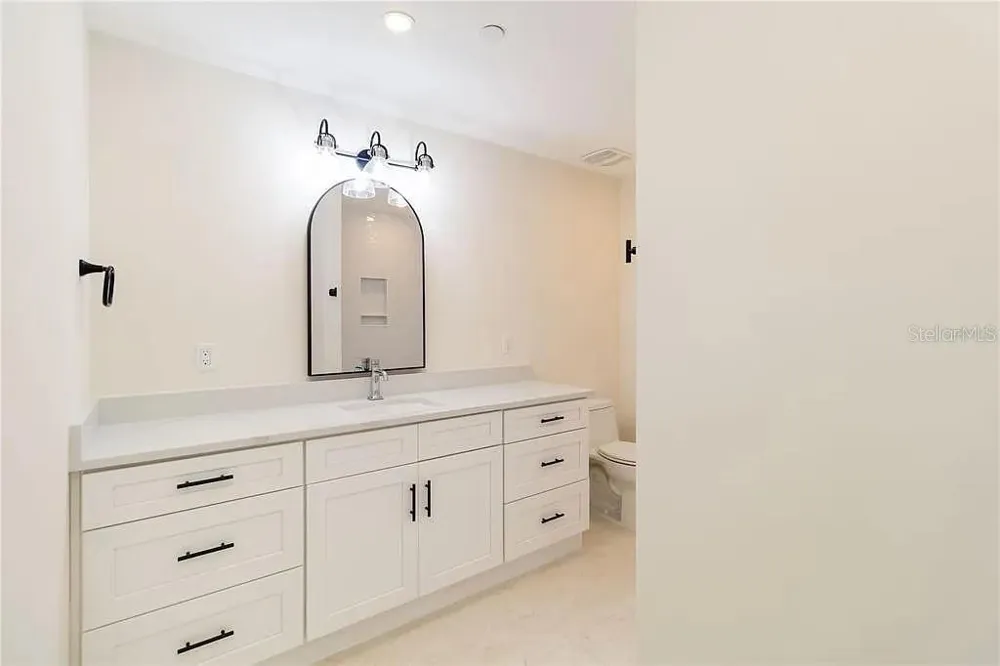 280 HIDDEN BAY DRIVE #302 Osprey, FL 34229