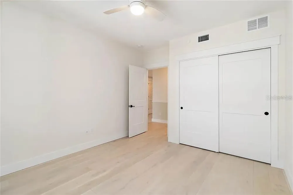 280 HIDDEN BAY DRIVE #302 Osprey, FL 34229