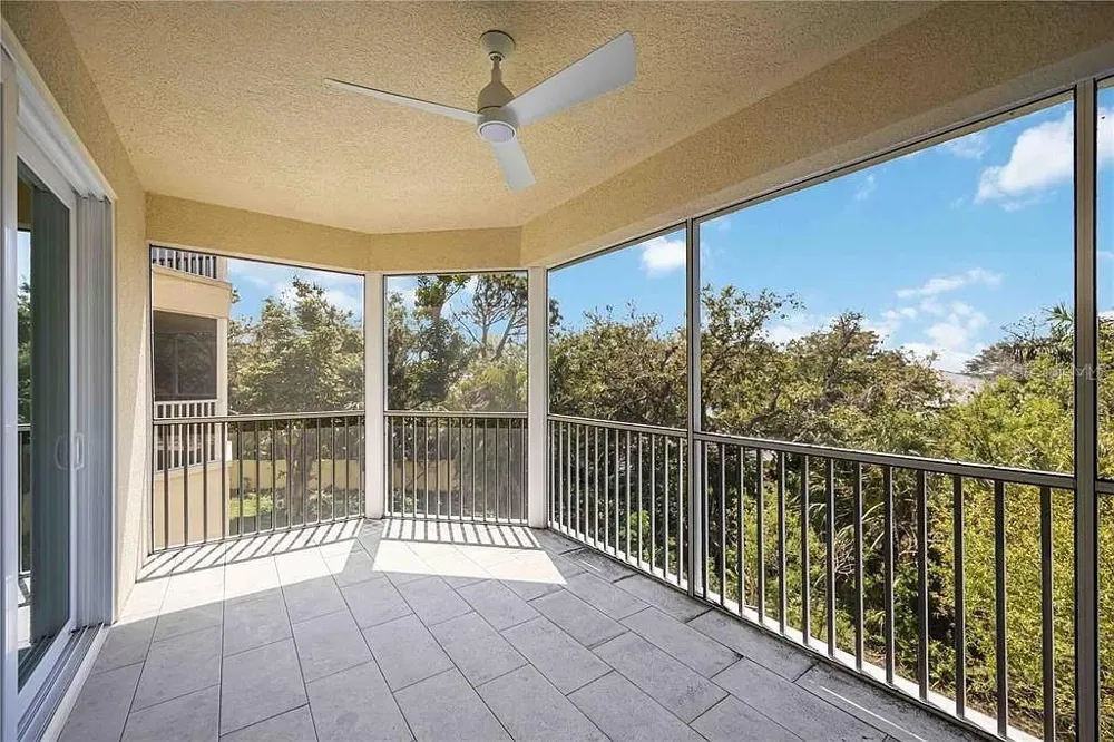 280 HIDDEN BAY DRIVE #302 Osprey, FL 34229