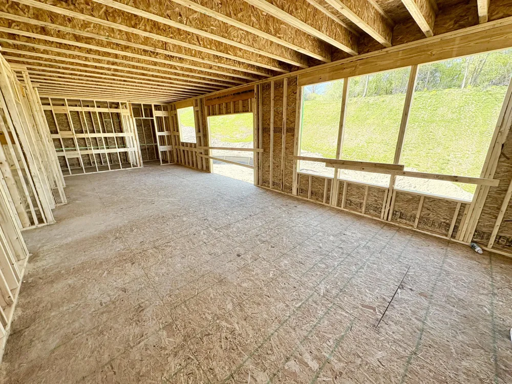 5937 Valley Point Drive SE Caledonia Township, MI 49316