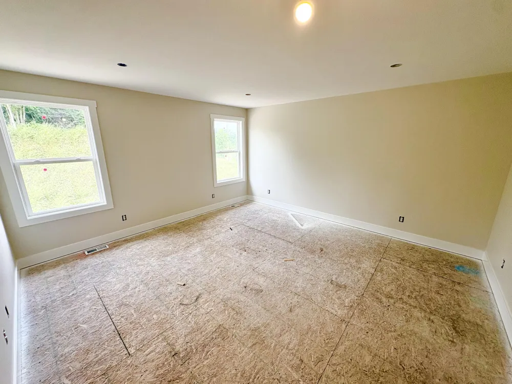 5937 Valley Point Drive SE Caledonia Township, MI 49316