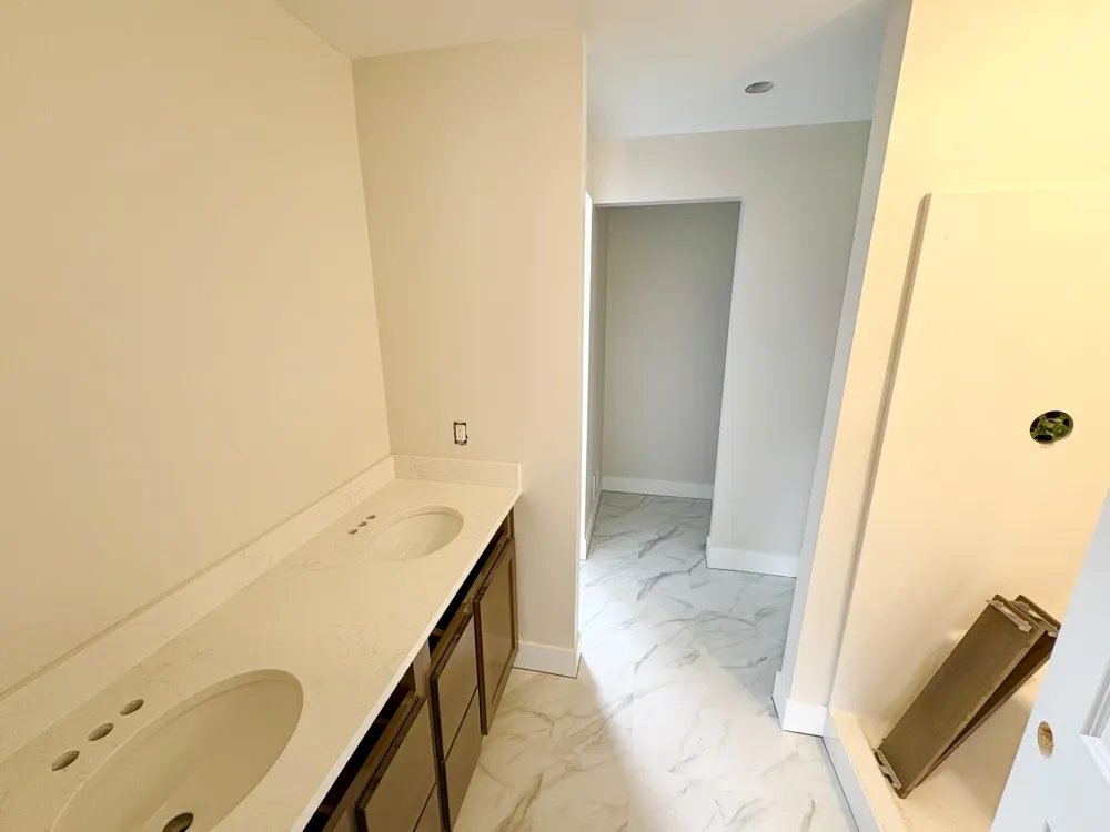 5937 Valley Point Drive SE Caledonia Township, MI 49316