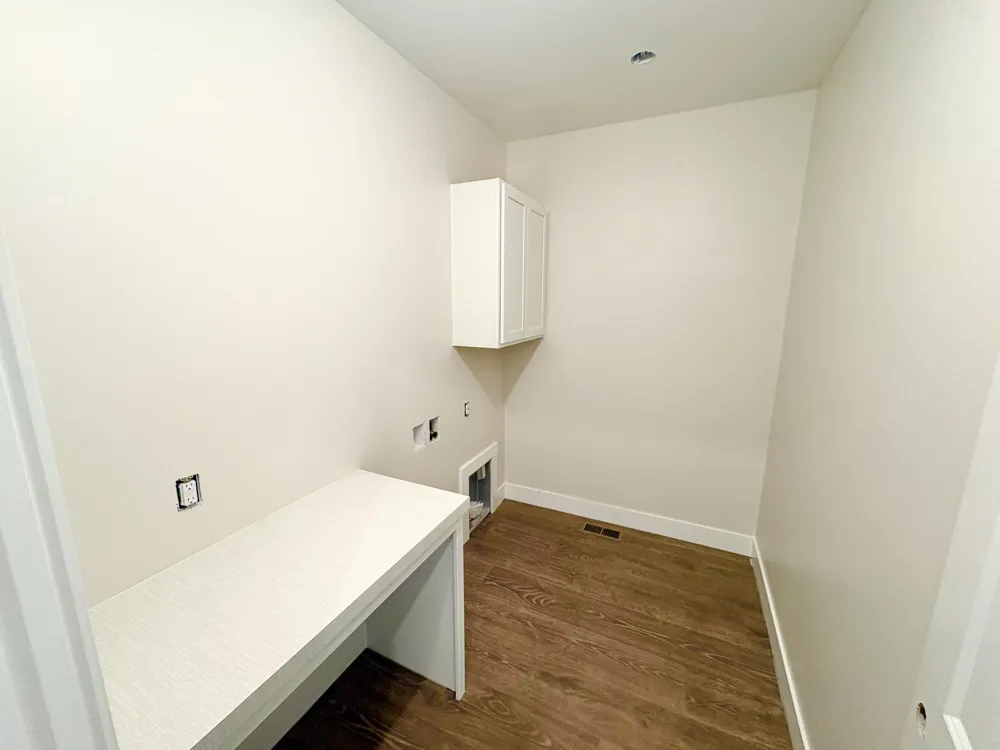 5937 Valley Point Drive SE Caledonia Township, MI 49316