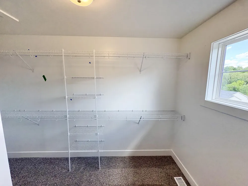 5937 Valley Point Drive SE Caledonia Township, MI 49316