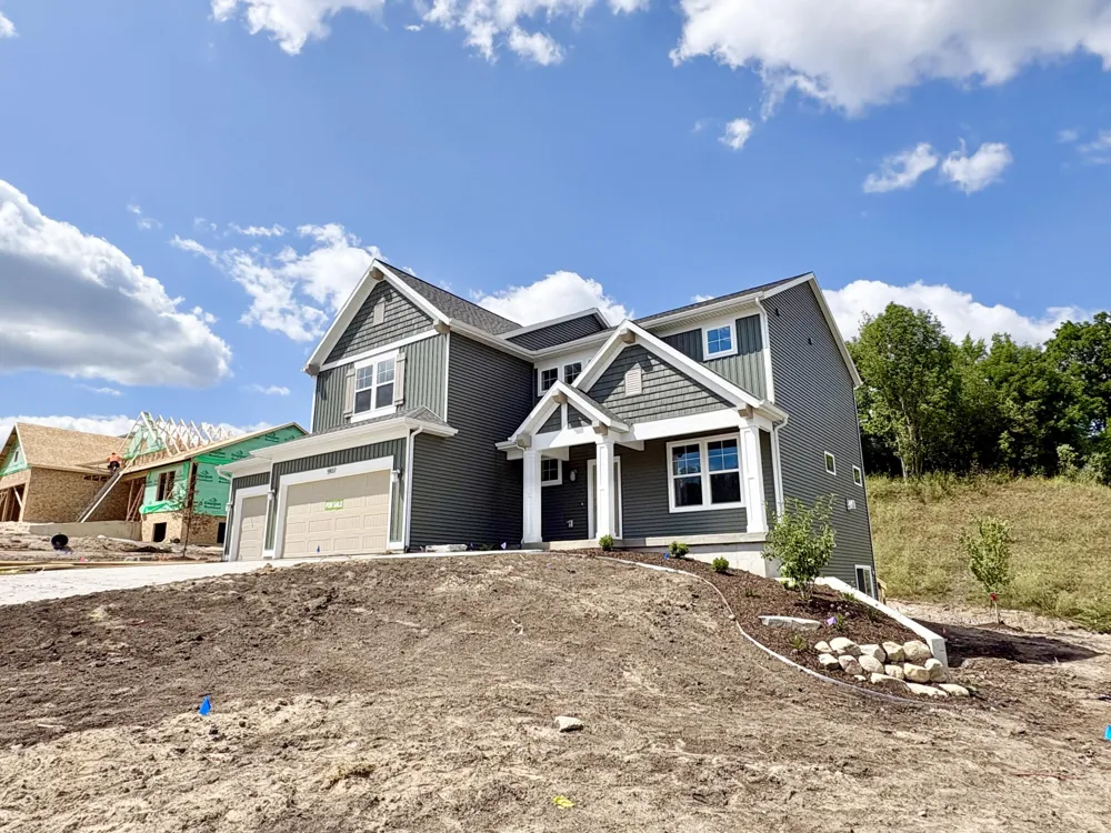 5937 Valley Point Drive SE Caledonia Township, MI 49316