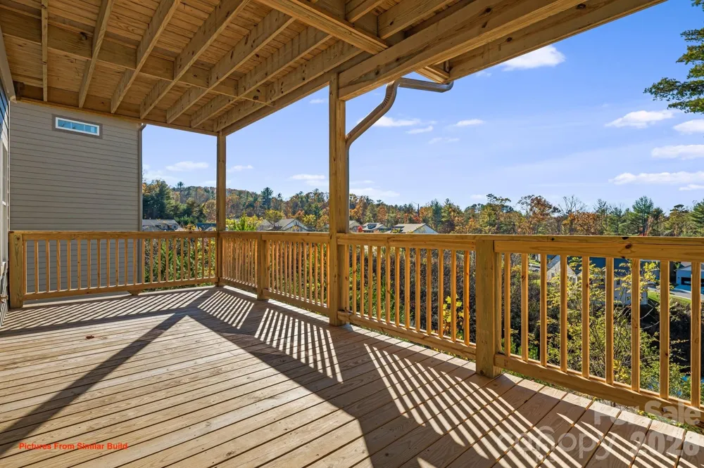 21 Sandstone Drive Weaverville, NC 28787