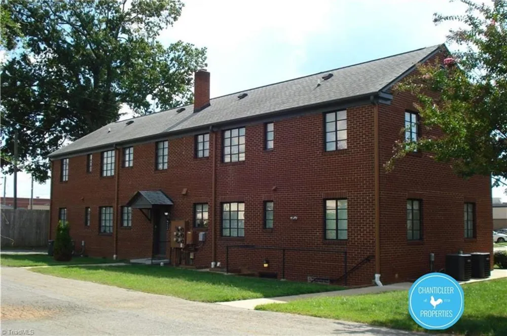 10 W 6th Avenue #3A Lexington, NC 27292
