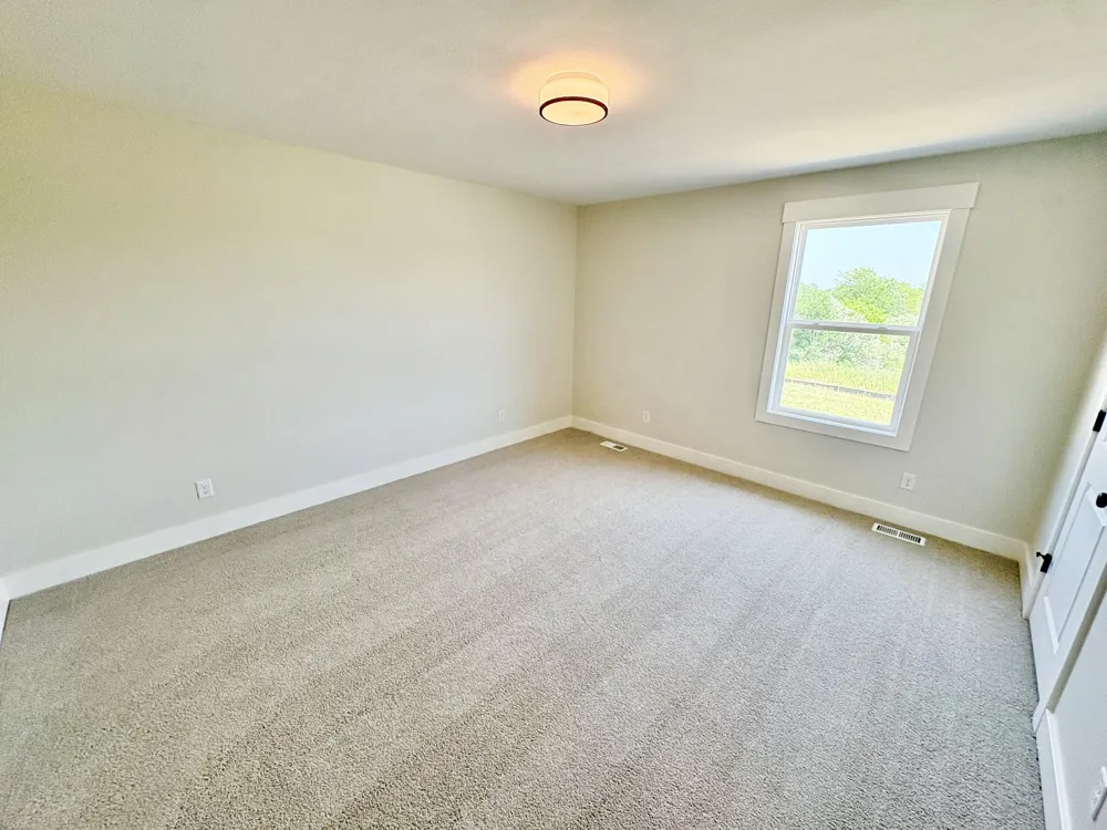 7106 Kettle Dale Avenue SE Caledonia Township, MI 49302