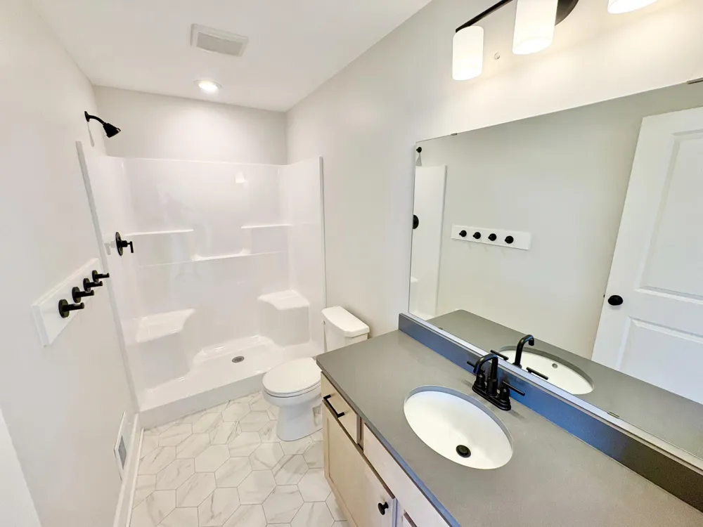 7106 Kettle Dale Avenue SE Caledonia Township, MI 49302