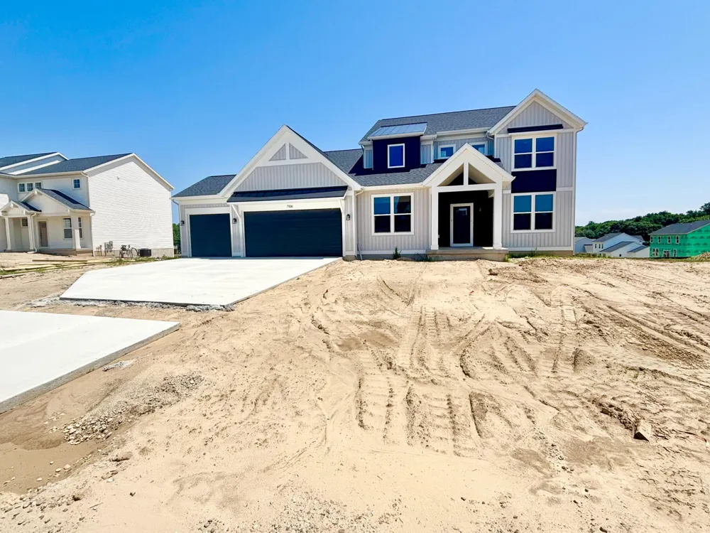7106 Kettle Dale Avenue SE Caledonia Township, MI 49302